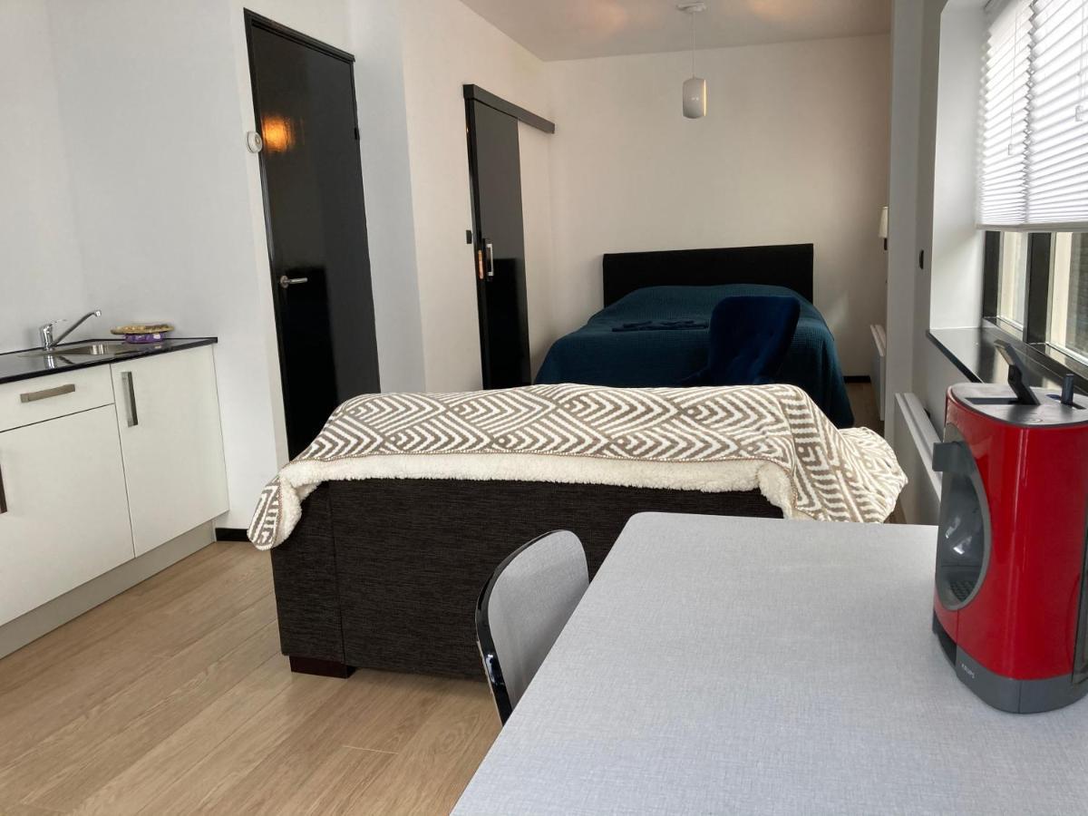 Sheepyhead Apartment Dordrecht Bagian luar foto