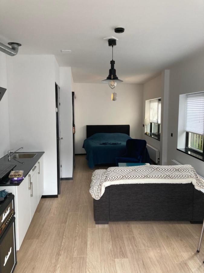Sheepyhead Apartment Dordrecht Bagian luar foto